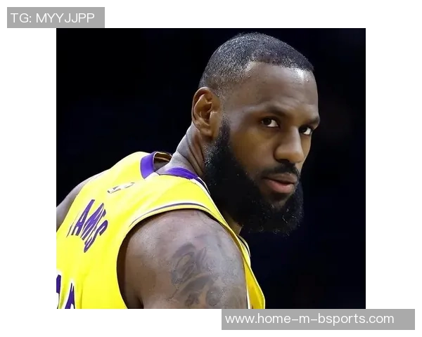 詹姆斯：从篮球场上的传奇到生活中的榜样，如何影响年轻一代的成长与梦想